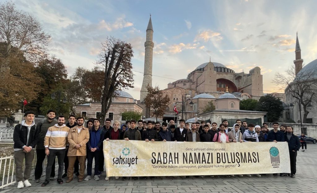 sabah - namazı - toplu- fotoğraf 